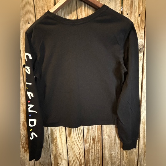 Friends Long Sleeve Crop Top Black Medium - Picture 2 of 7